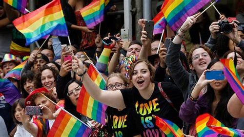 babylon1-gay-pride